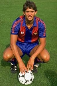 Gary Lineker during his time as a player at FC Barcelona