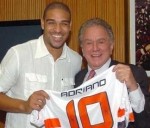 Adriano, now at São Paulo