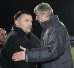 Dave Penney v Arsene Wenger