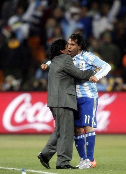 Diego Maradona with Carlos Tevez