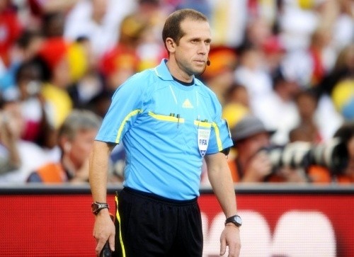 Assistant referee, Mauricio Espinosa