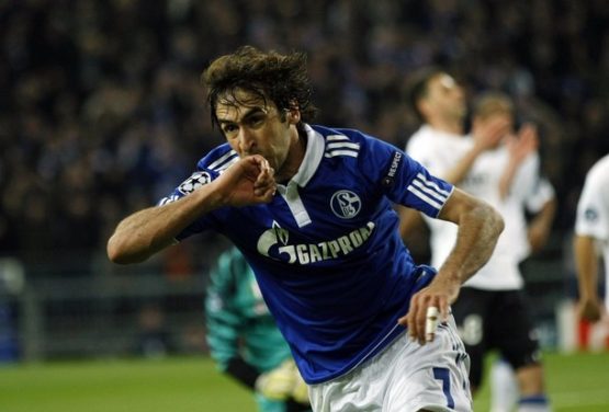 Raul of Schalke 04 celebrates a goal against Inter Milan during the Champions League quarter-final soccer match in Gelsenkirchen