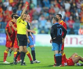 1-red-card_655518t
