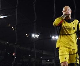 Liverpool's Reina reacts after Manchester City's Aguero scored during their English Premier League soccer match in Manchester