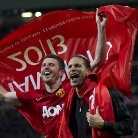 Manchester-Uniteds-Rio-Ferdinand-right-and-Michael-Carrick-celebrate-1848183