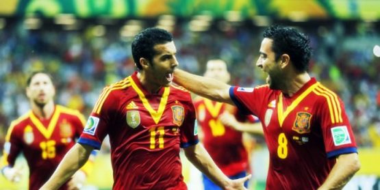 Pedro unhappy with Van Gaal's treatment of De Gea and Valdes