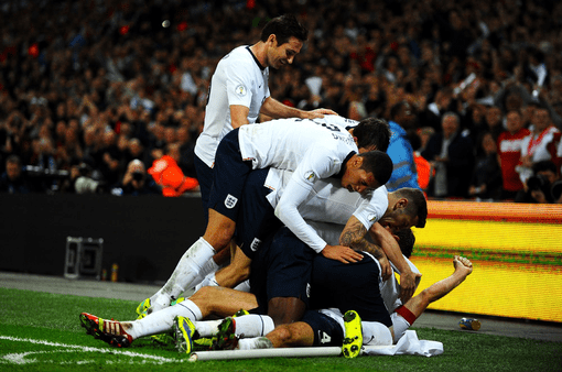 England celebrate vs Poland