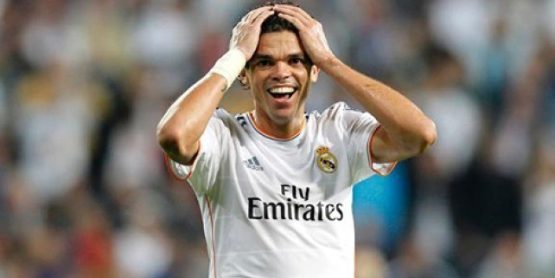723.pepe.losing.his.mind.and.letting.his.hair.grow.in.2013.2014