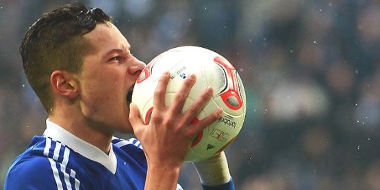 s04_bvb_bite_draxler_628
