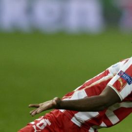 Olympiacos-v-Manchester-United-Joel-Campbell-_3090356
