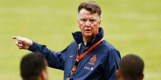 louis-van-gaal-holland-football_2953001