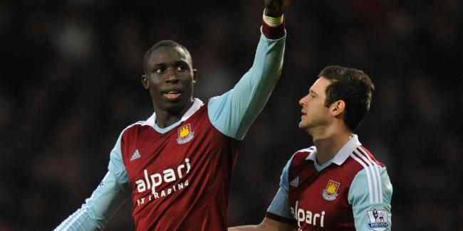 hi-res-452609277-mohamed-diame-of-west-ham-united-celebrates-with-matt_crop_north