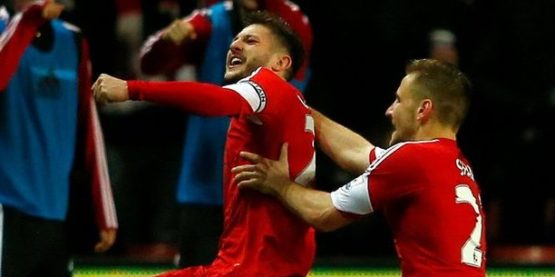 lallana-shaw