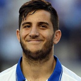 Manolas