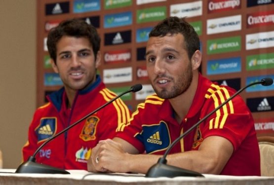 santi-cazorla-cesc-fabregas