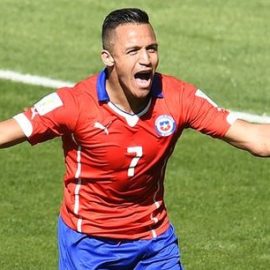 _76162163_alexissanchezfour