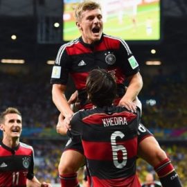 kroos2