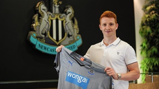 Newcastle United Agree to Sign Jack Colback