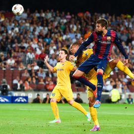 Gerard+Pique+FC+Barcelona+v+APOEL+FC+hI1wmgaJMxDl