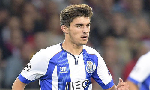 Ruben-Neves-Porto-Chelsea