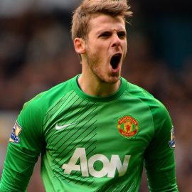 Real Madrid want to save money on De Gea and are keen to sign him for free