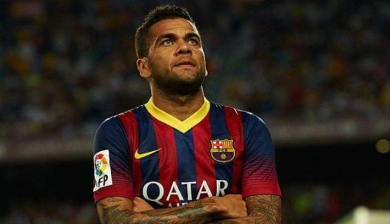 Dani Alves Has Seen The Third-Most Yellow Cards