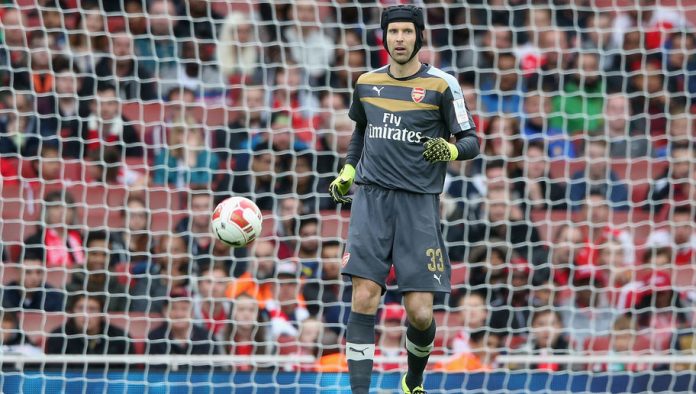 Arsenal v VfL Wolfsburg - Emirates Cup