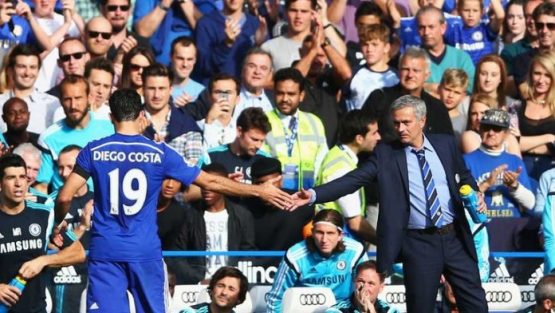 costa-diego-costa-jose-mourinho-handshake_3203734