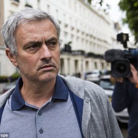 347E6B4700000578-3603778-image-a-18_1463950461988