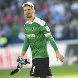 5739f96610de9_Ron20Robert20Zieler