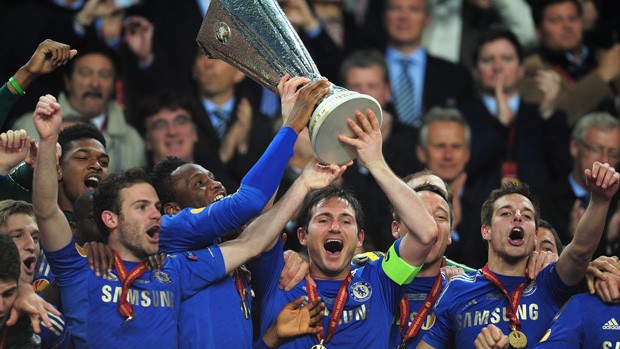 chelsea-trophy-europa-league