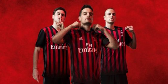 AC Milan 2016-17 home kit