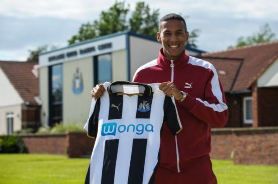 Newcastle-United-Unveil-New-Signing-Isaac-Hayden