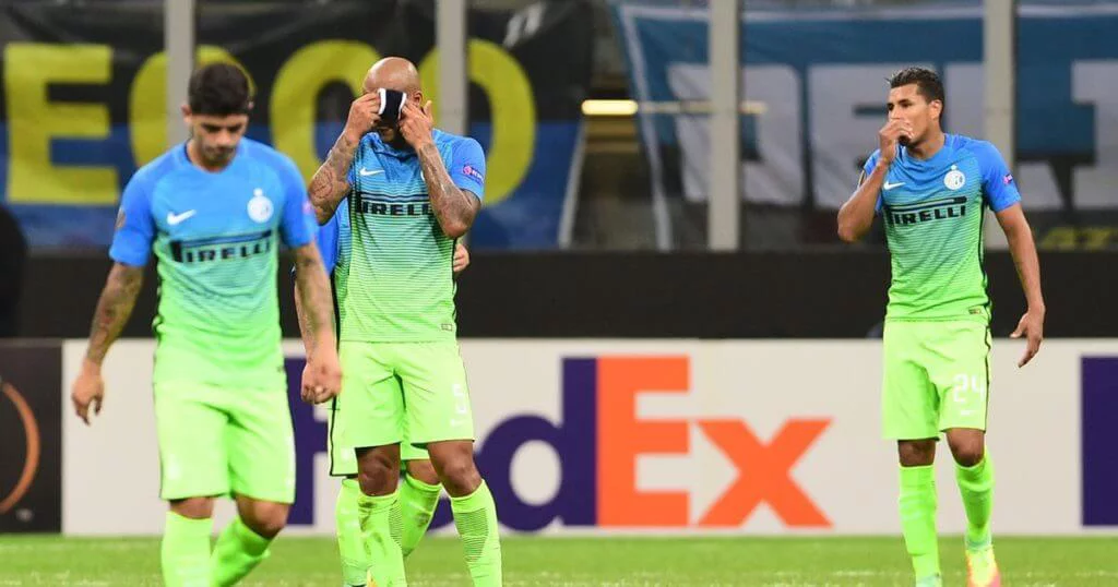 Frank de Boer's Inter were humbled at home.