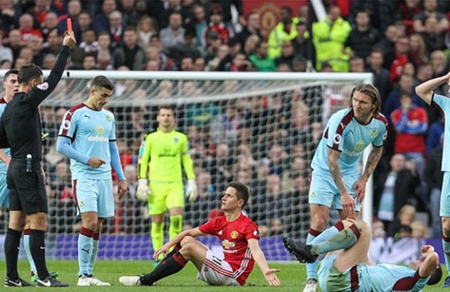 Herrera red card