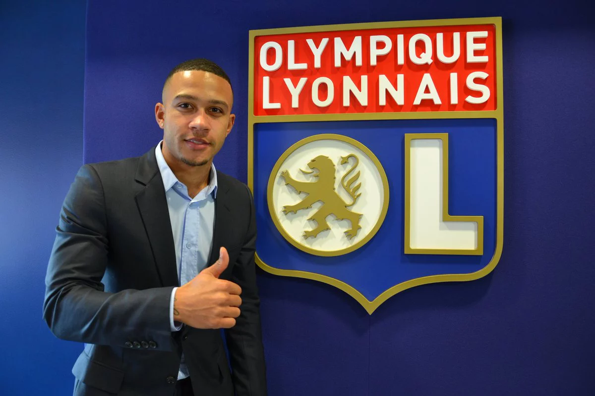 Depay Lyon