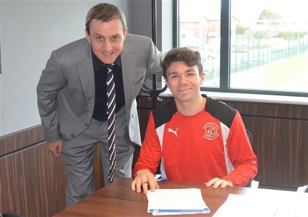 joeandy-sq516-3518054_613x460