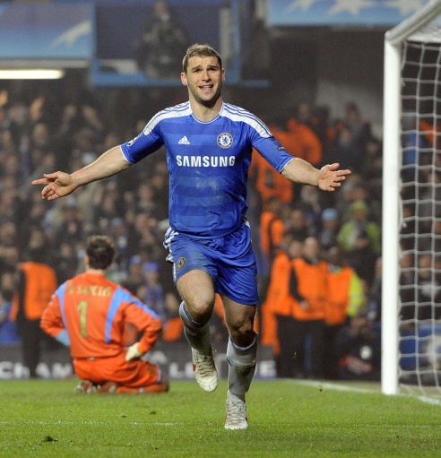 Soccer - UEFA Champions League - Round of 16 - Second Leg - Chelsea v Napoli - Stamford Bridge