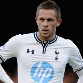 Gylfi-Sigurdsson-Tottenham-Premier-League_3033671