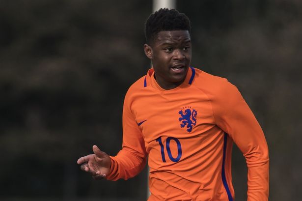 UEFA-EURO-2017-elite-group-5Netherlands-U17-v-Belgium-U17
