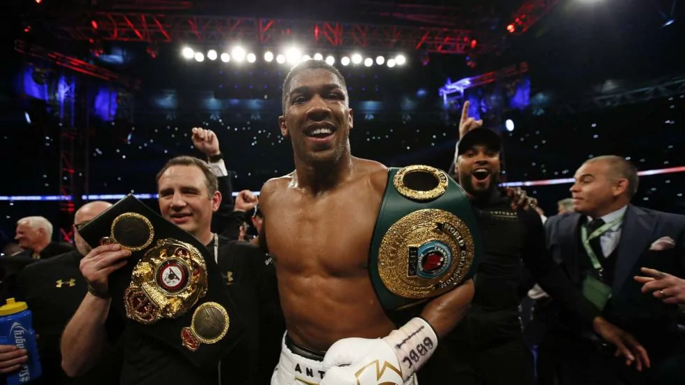 Anthony Joshua defeats Wladimir Klitschko in Titanic Heavyweight Battle