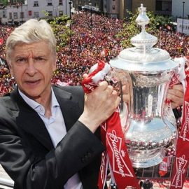 Wenger Lifts FA Cup For Arsenal - Photo credit to www.arsenal.com