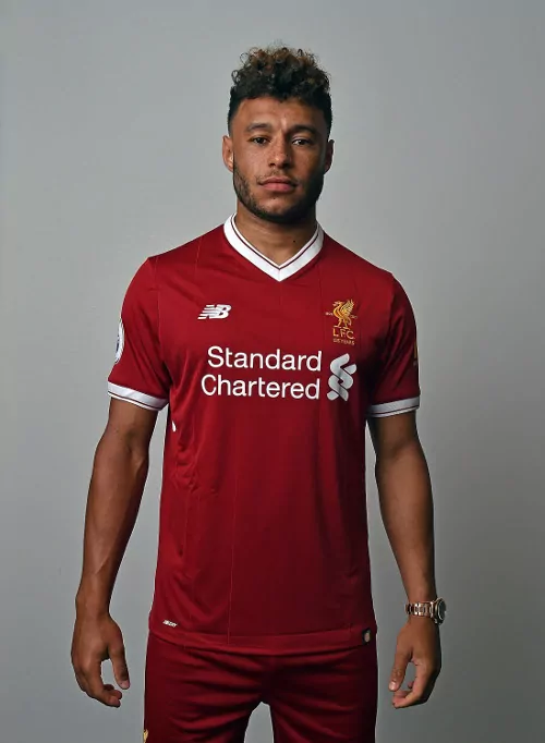 Photo: Alex Oxlade-Chamberlain completes Liverpool transfer