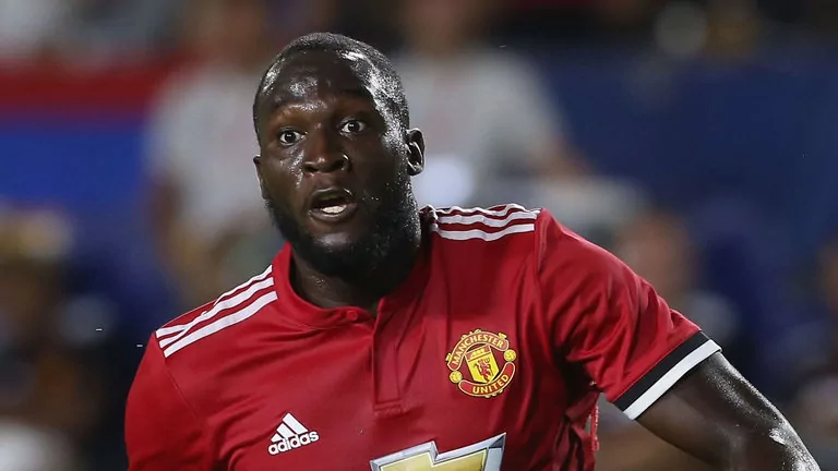 Manchester United ready to pay £300k-per-week for £100m striker