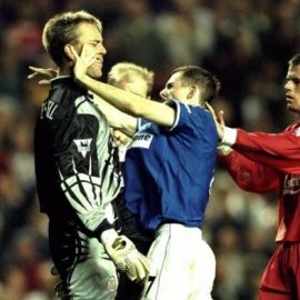 sander-westerveld-francis-jeffers-jamie-carragher-liverpool-everton_3451356
