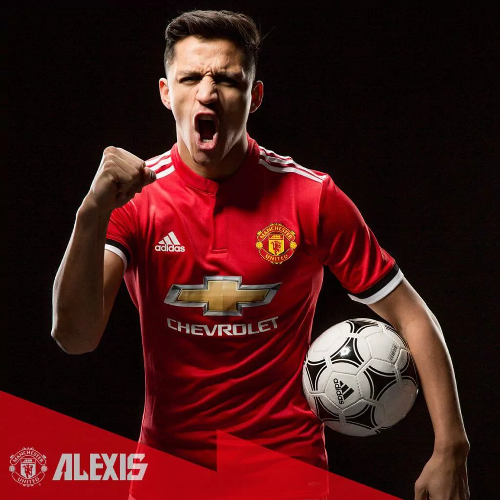Photo: Alexis Sanchez unveiled as a Manchester United player