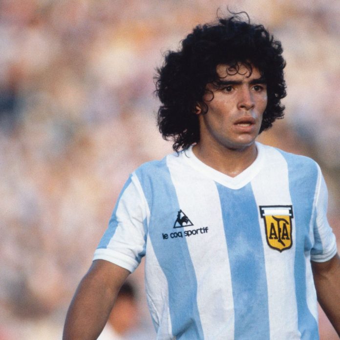 2048x2730-diego-maradona-young-43-jpg-916ea403