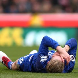 Tom Davies