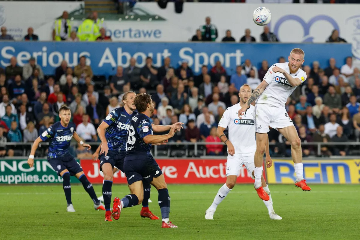 Swansea fans react to Oliver McBurnie's performance against Leeds