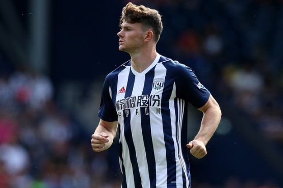 Oliver-Burke-made-his-WBA-debut-against-Stoke-City